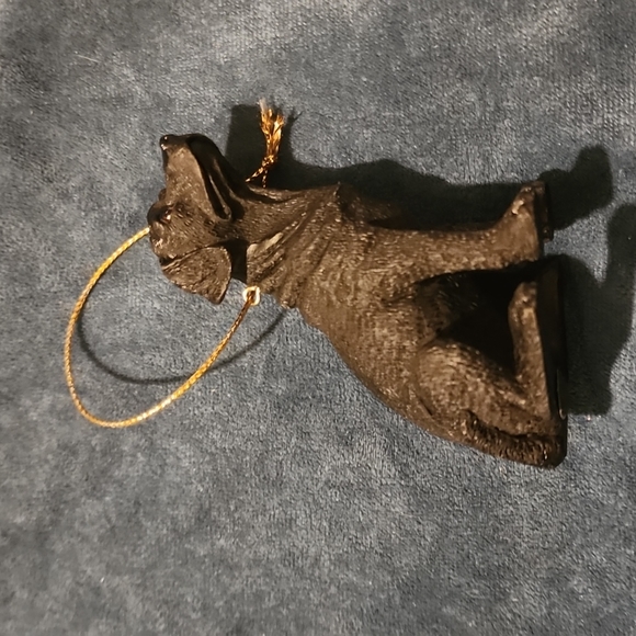 Collector's Series Black Labrador Ornament - Picture 2 of 6